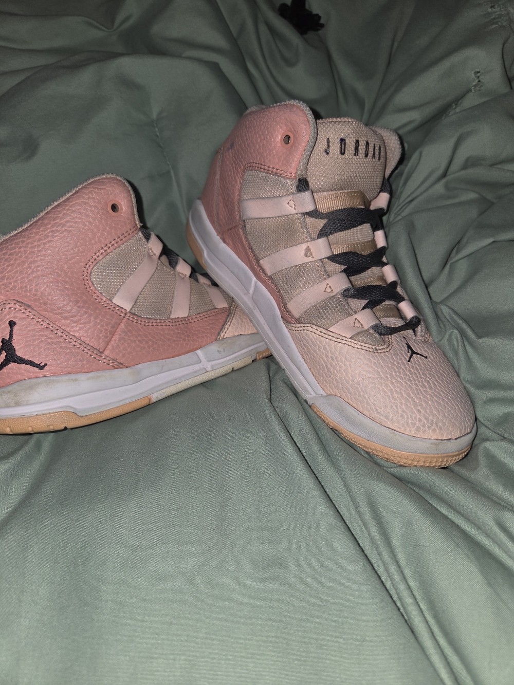 Jordan Girls' Pink High-Top Basketball Sneakers